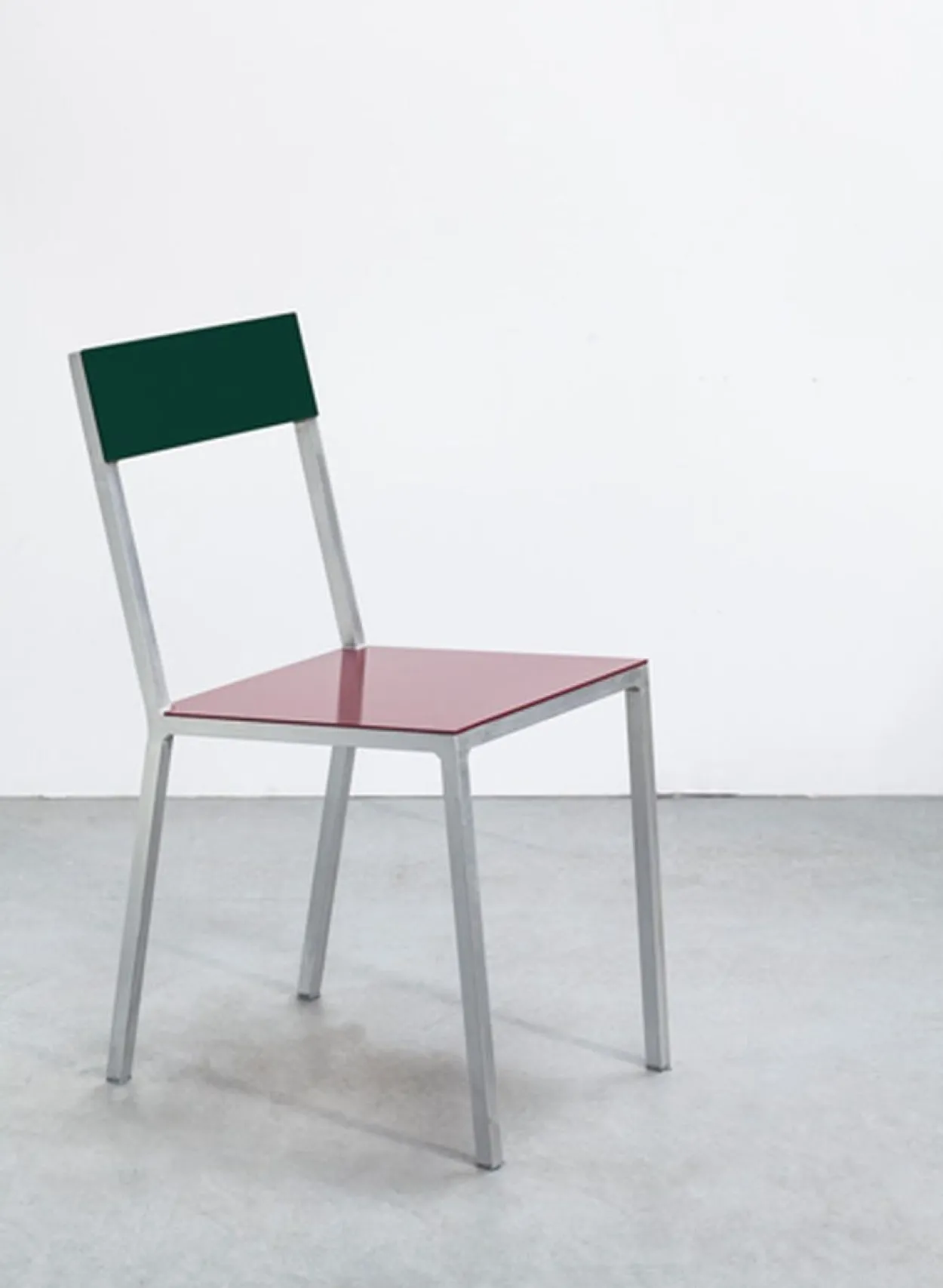 SUSAN BIJL Meubels^Alu Chair, Bordeaux Seat, Candy Green Back - Muller Van Severen