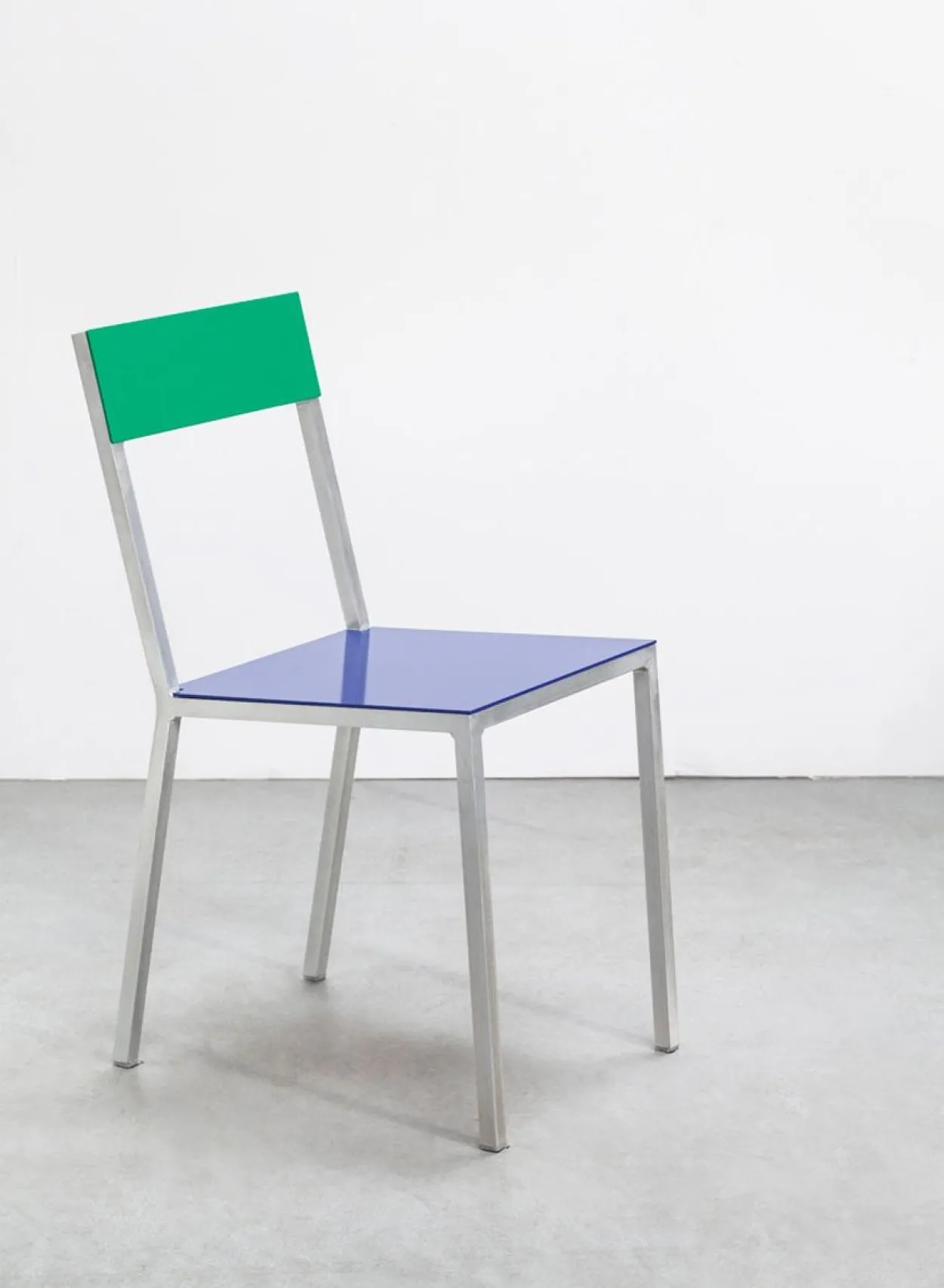 SUSAN BIJL Meubels^Alu Chair, Dark Blue Seat, Green Back - Muller Van Severen