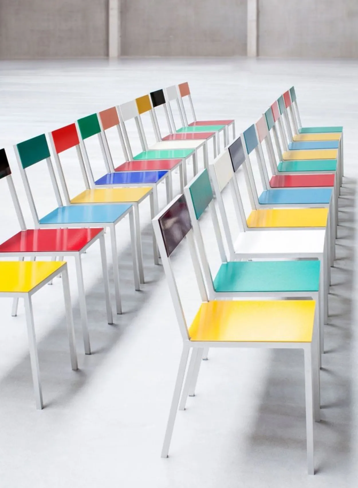 SUSAN BIJL Meubels^Alu Chair, Ivory Seat, Ivory Back - Muller Van Severen