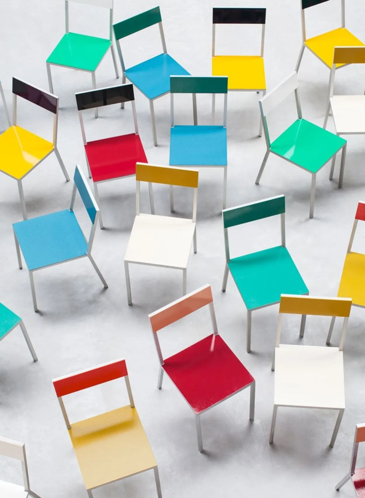 SUSAN BIJL Meubels^Alu Chair, Yellow Seat, Candy Blue Back - Muller Van Severen