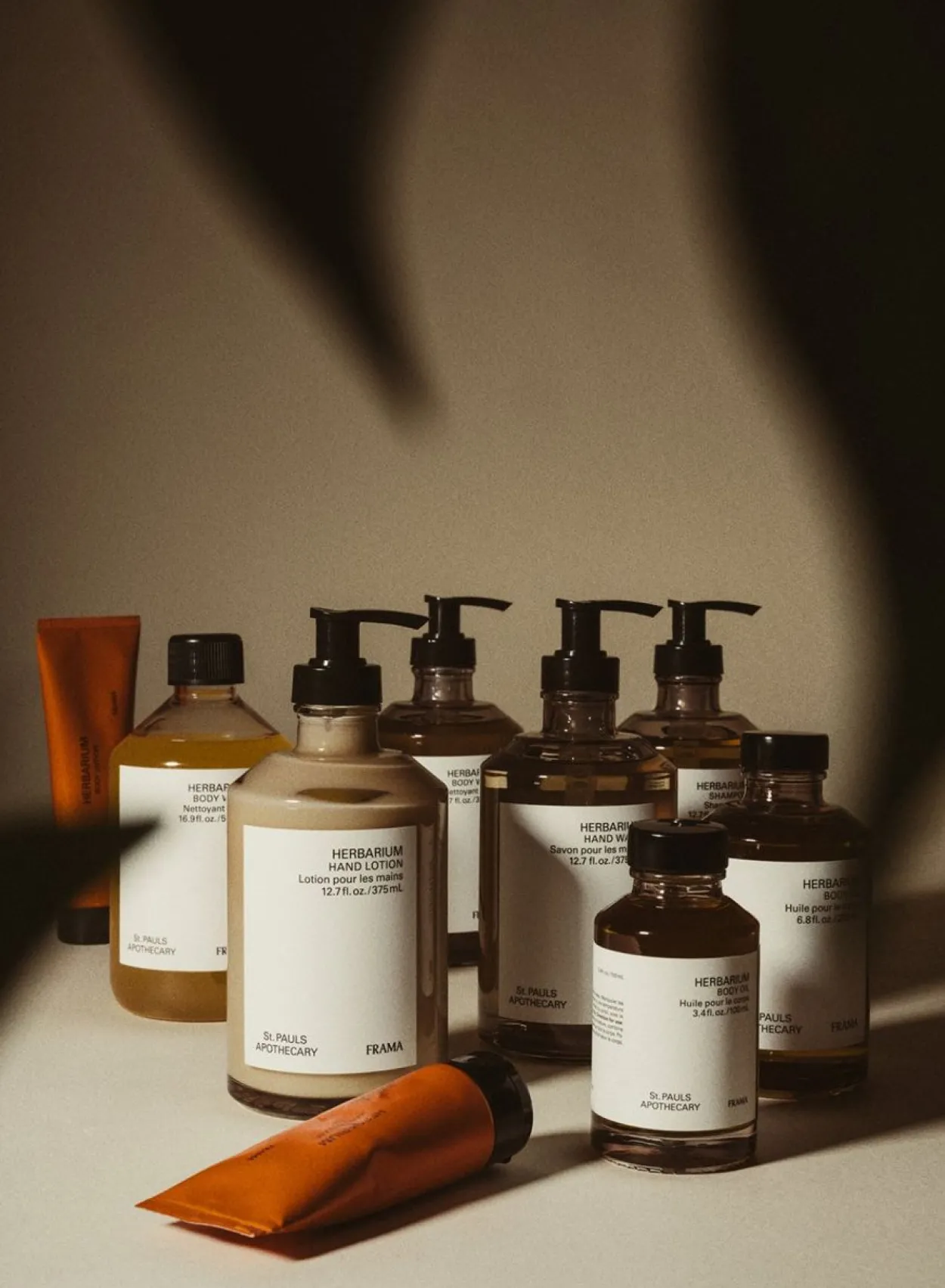 SUSAN BIJL Handverzorging^Herbarium - Frama