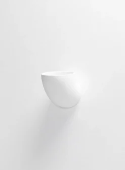 SUSAN BIJL Wand^Porcelain Wall Holder, White - Destroyers Builders