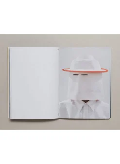 SUSAN BIJL Tijdschriften & Boeken^Ropemasks - Bertjan Pot