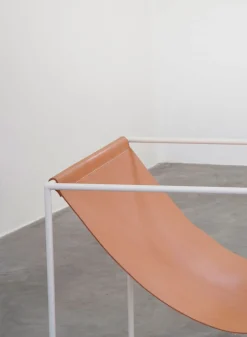 SUSAN BIJL Meubels^Solo Seath, Cream White - Muller Van Severen