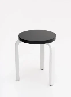 SUSAN BIJL Meubels^Stool 60, Legs White, Seat Black - Artek