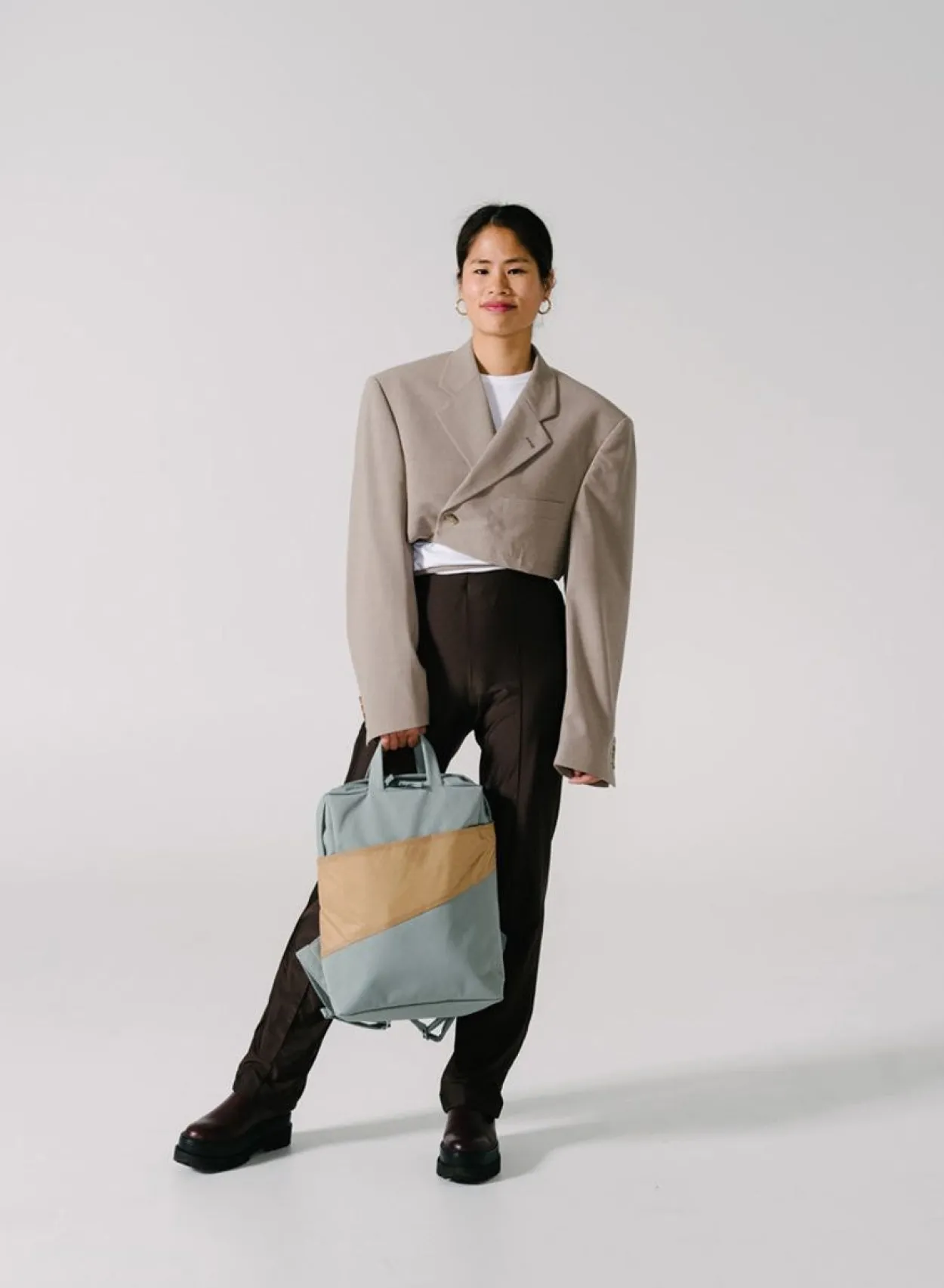 SUSAN BIJL The New Backpack^The New Backpack Grey & Camel