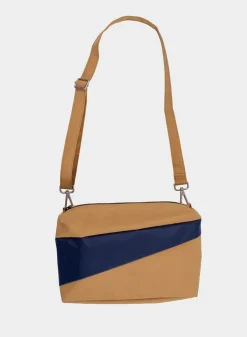 SUSAN BIJL The New Bum Bag^The New Bum Bag Camel & Navy Medium
