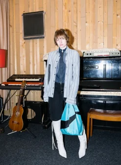 SUSAN BIJL The New Shopping Bag^The New Shopping Bag Drive & Black Medium