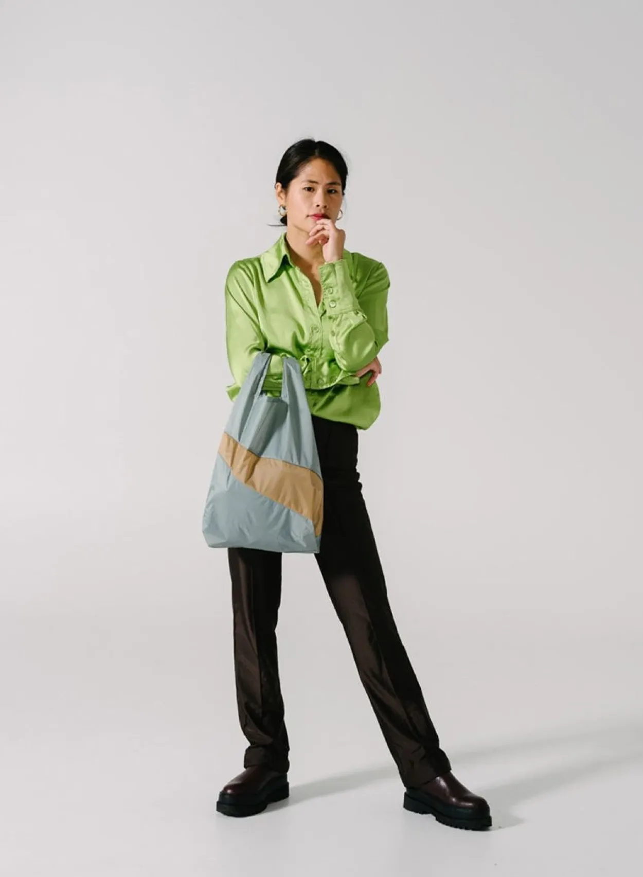 SUSAN BIJL The New Shopping Bag^The New Shopping Bag Grey & Camel Medium