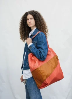 SUSAN BIJL The New Stash Bag^The New Stash Bag Salmon & Sample Large